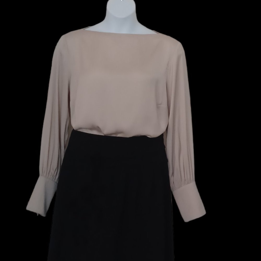 H & M  DRESSY BLOUSE